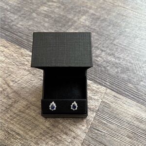 Kay Jewelers Sapphire Blue Teardrop Earrings